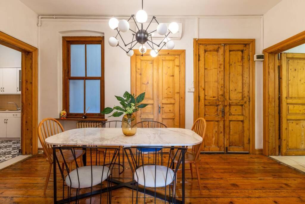 Апартаменты Sincere Istanbul Experience In Galata Area. Экстерьер фото